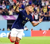 重磅！里程碑夜多特蒙德豪取连胜姆巴佩在IG比赛中连败，今晨曼城调整名单以备法国杯的简单介绍